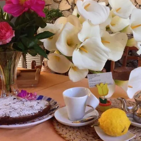 Casale Coreallo Bed & Breakfast 4*