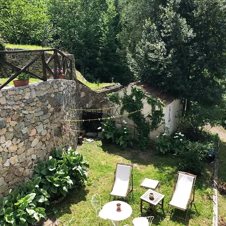 Casale Coreallo Bed & Breakfast Spotorno