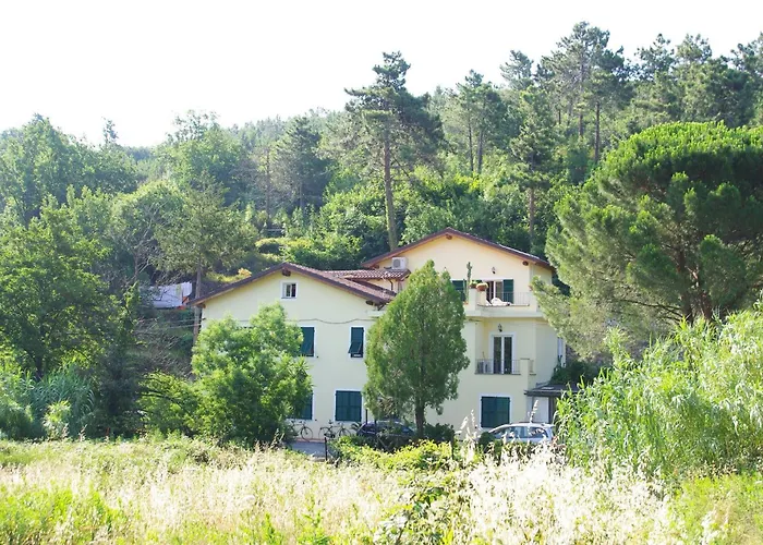 Bed and breakfast Casale Coreallo 4*