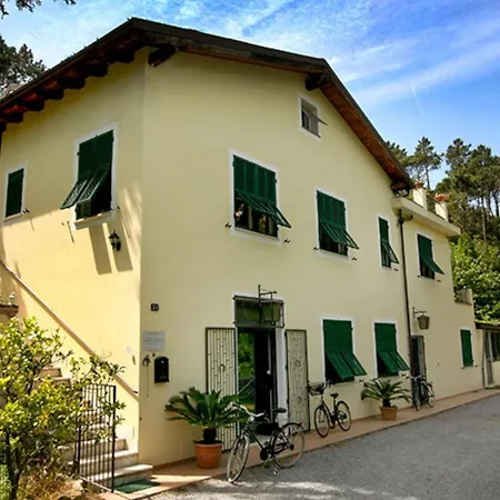 Casale Coreallo Bed & Breakfast Spotorno