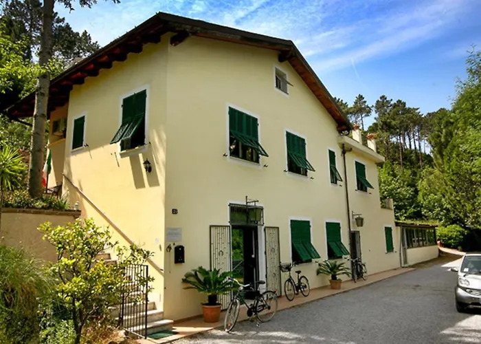 Casale Coreallo Bed & Breakfast Spotorno